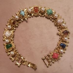 Vintage Gold Tone Bracelet